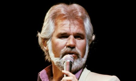 Doliu în lumea muzicii! A murit legendarul Kenny Rogers