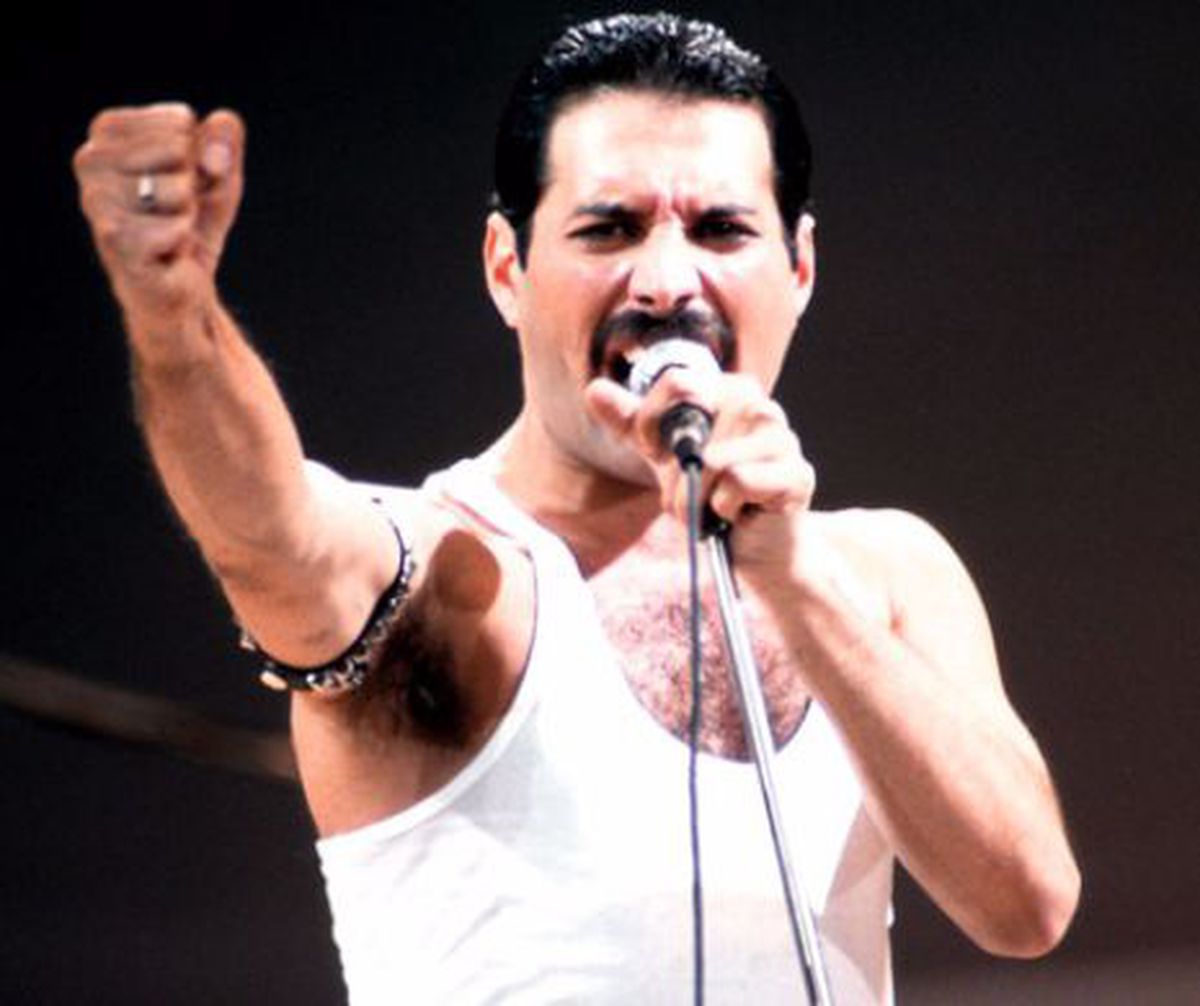 Ultimele imagini cu Freddie Mercury. În ce ipostaze rare a fost surprins, cu puțin timp înainte de a muri