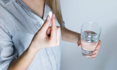 Ce se întâmplă în corpul tău dacă iei paracetamol pentru mahmureală. Consecințele pot fi devastatoare!