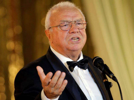 Cum a ajuns Alexandru Arsinel sa vanda legume in piata: Un imbold de curaj și de optimism