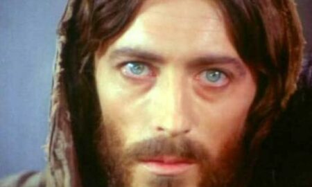 Cum arata actorul care l-a interpretat pe Iisus din Nazaret! Schimbare radicala dupa 43 de ani