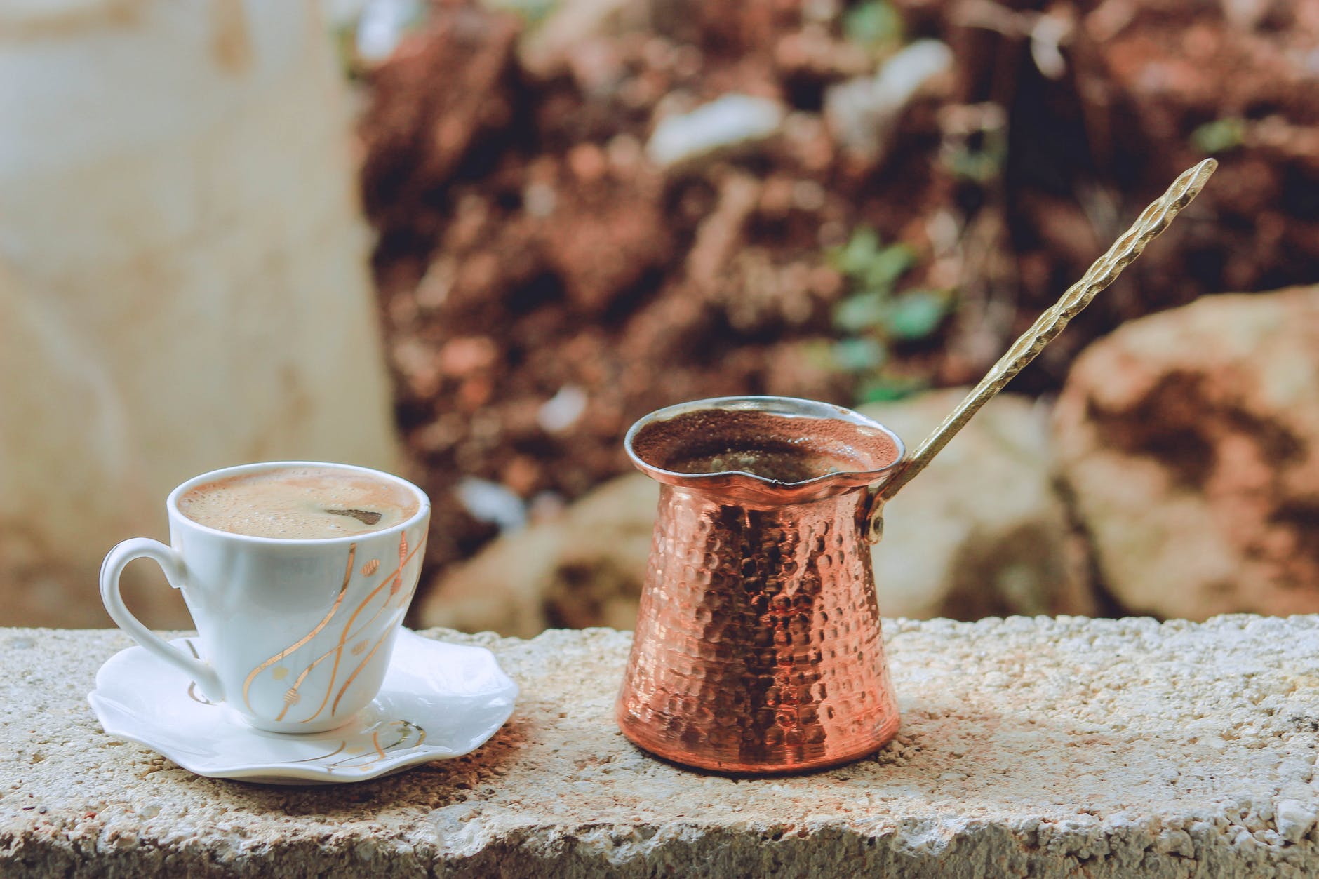 Cum se prepara cafeaua turceasca la nisip! Reteta nu mai este un secret