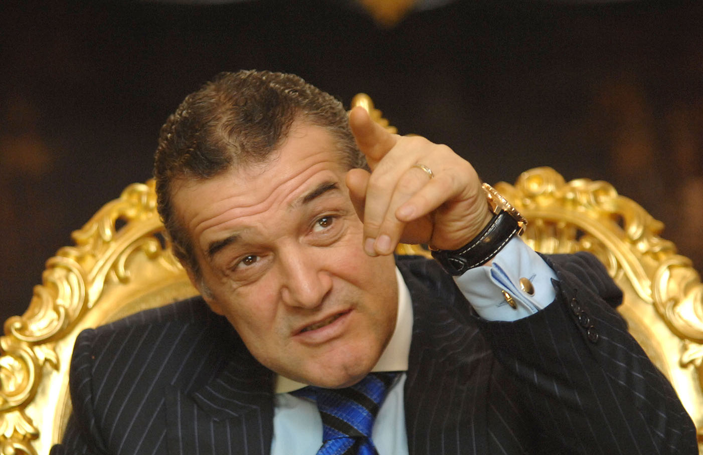 Gigi Becali socheaza: „Virusul n-are putere la noi. Lasati-ne in pace”