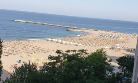 Stațiunea Mamaia se întoarce în anii 80! Cum vor fi reamenajate plajele: ”Au dispărut în totalitate, lăsând litoralul nostru parcă un pic mai trist”