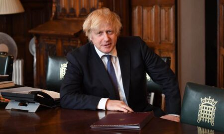 Anglia, în LOCKDOWN național, până pe 2 decembrie. Boris Johnson anunță măsuri DURE