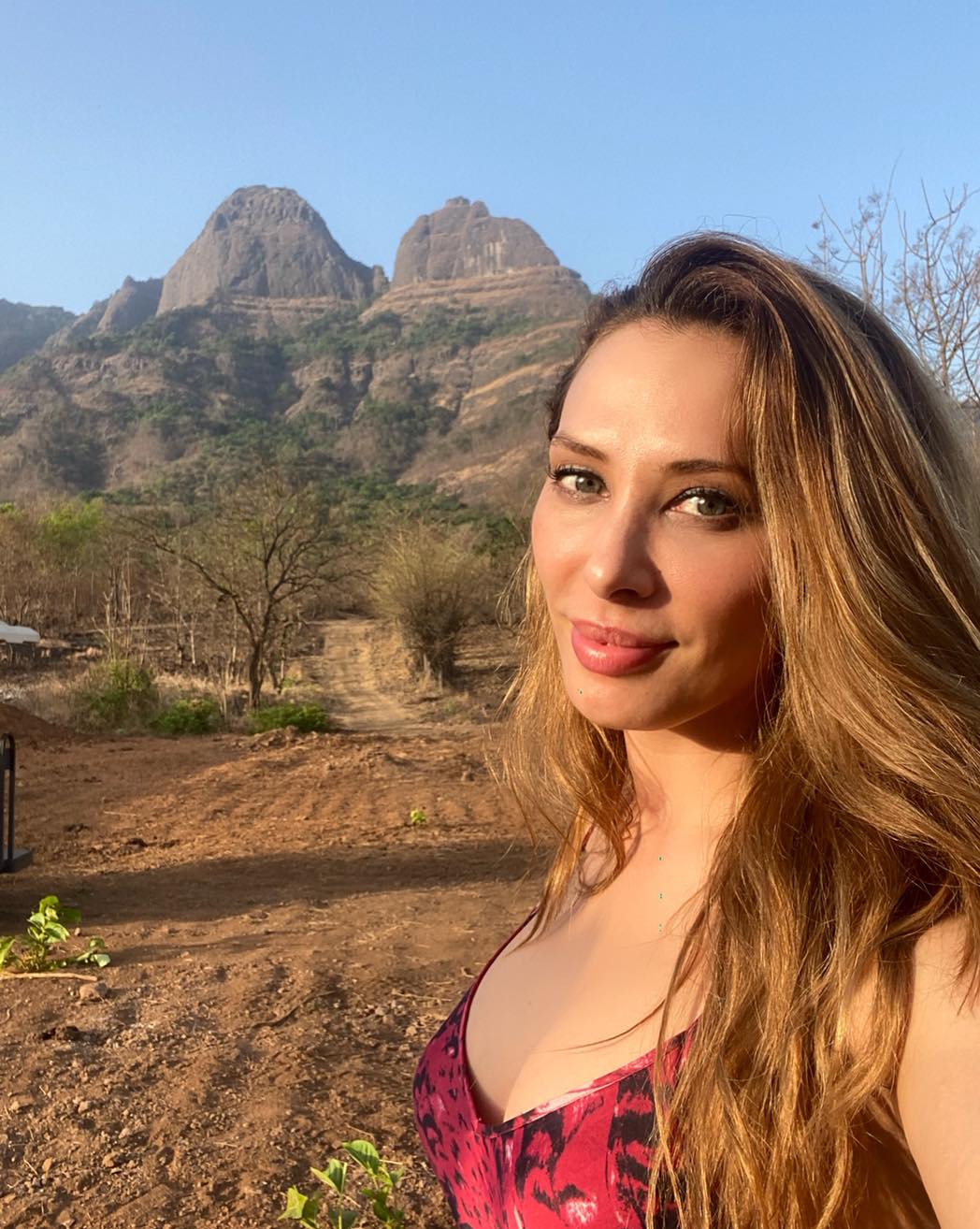Iulia Vântur, zi specială! Mesaj VIDEO din India