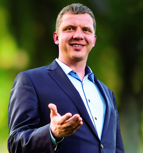 Zoltán Soós, candidat independent: „Să fie bani, să fie ordine şi să ducem o viaţă bună. Obiectivul: să câştige Târgu Mureş!”