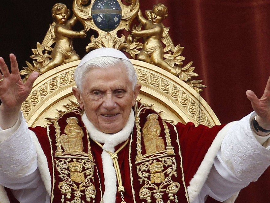 Vatican în alertă! Papa Benedict al XVI-lea în stare gravă