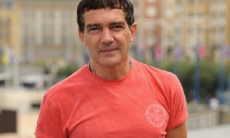 Testat pozitiv cu COVID-19. Antonio Banderas a împlinit 60 de ani în izolare!