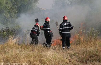 Incendiu urias in Sighisoara. Mesaj RO-ALERT pentru degajari mari de fum