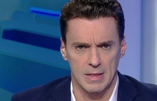 Mircea Badea a izbucnit: Romania trateaza cancerul cu vaselina contra vergeturilor!