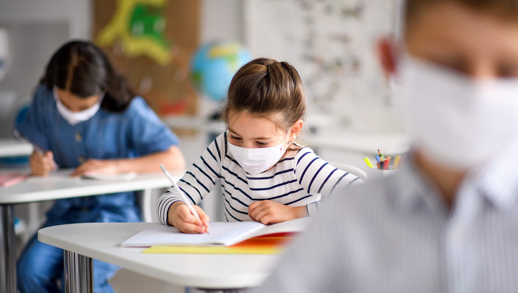 Veste proastă pentru elevi. Vacanța de vară se micșorează. Ministrul Educaţiei a spus exact