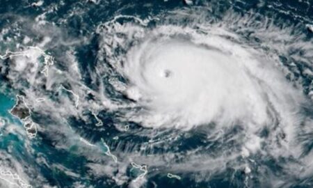 Furtuna tropicală Sally are și o latură fascinantă! Imagini care îți fac plăcere să le revezi