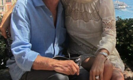 „Să coicnim pentru viitor!” Michael Douglas și Catherine Zeta-Jones își serbează ziua de naștere. El împlinește 76 de ani, ea 51