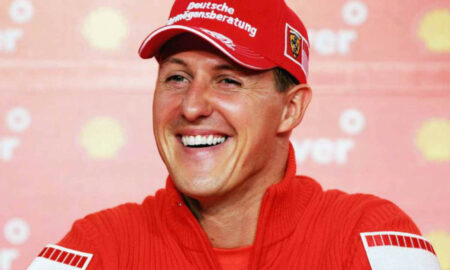 Vești despre starea de sănătate a lui Michael Schumacher. „Este treaz, respiră, inima îi bate”