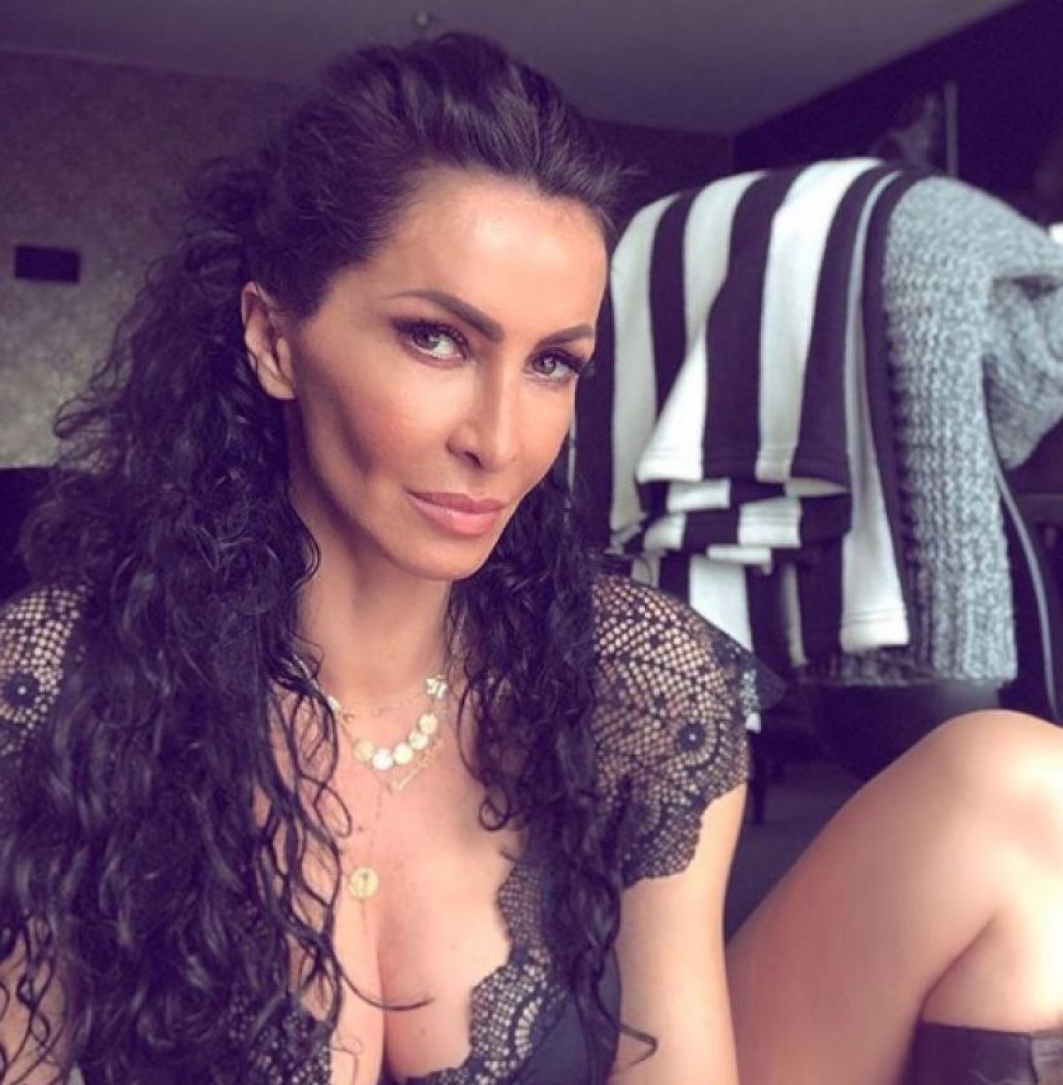 Mihaela Rădulescu, detalii picante despre prima sa noapte de amor. „Am preluat conducerea, urmărindu-mi instinctul”