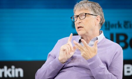 Bill Gates a răbufnit  în direct. „Sunt ca nudiștii?”