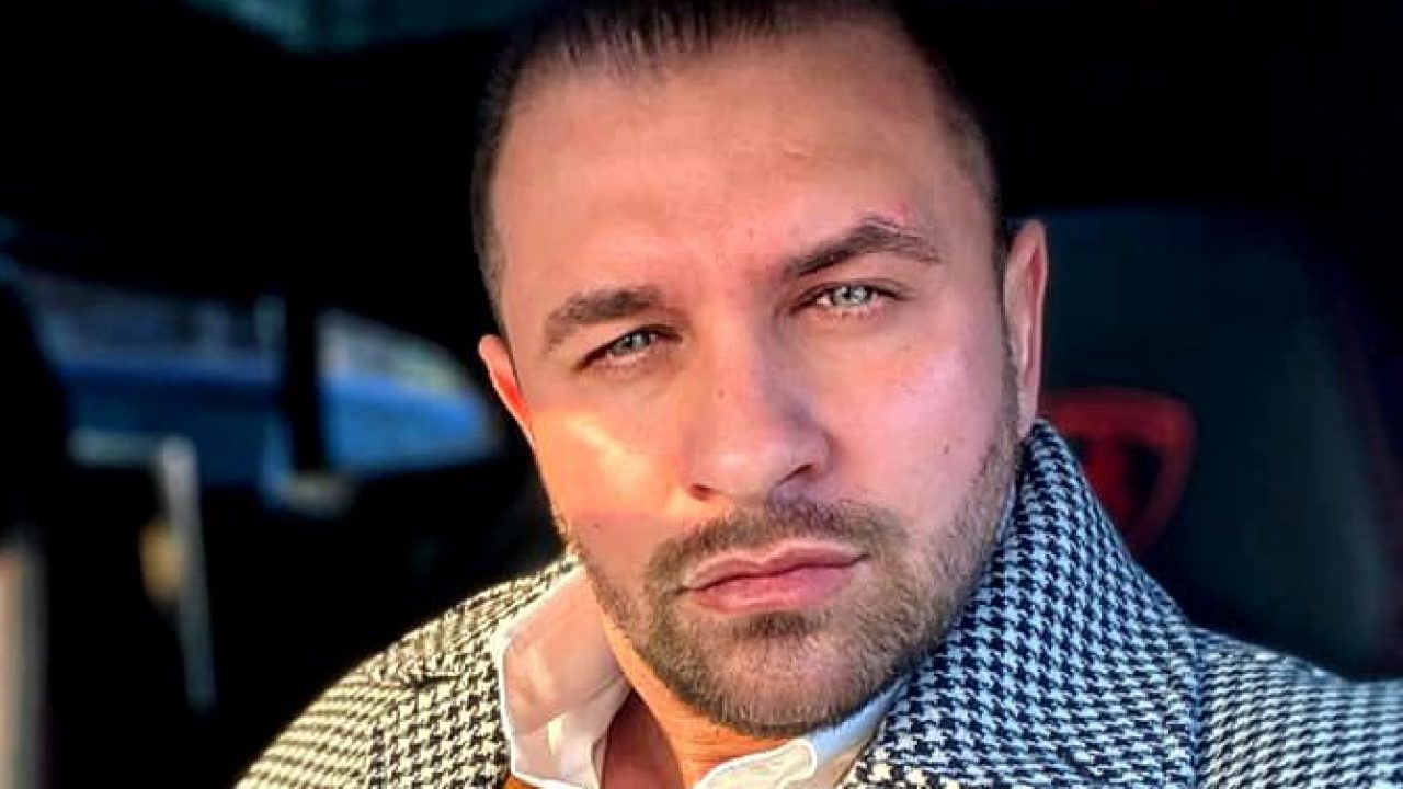 Surpriza anului în showbiz! Alex Bodi i-a lăsat pe toţi cu gura căscată. Cine este noua cucerire