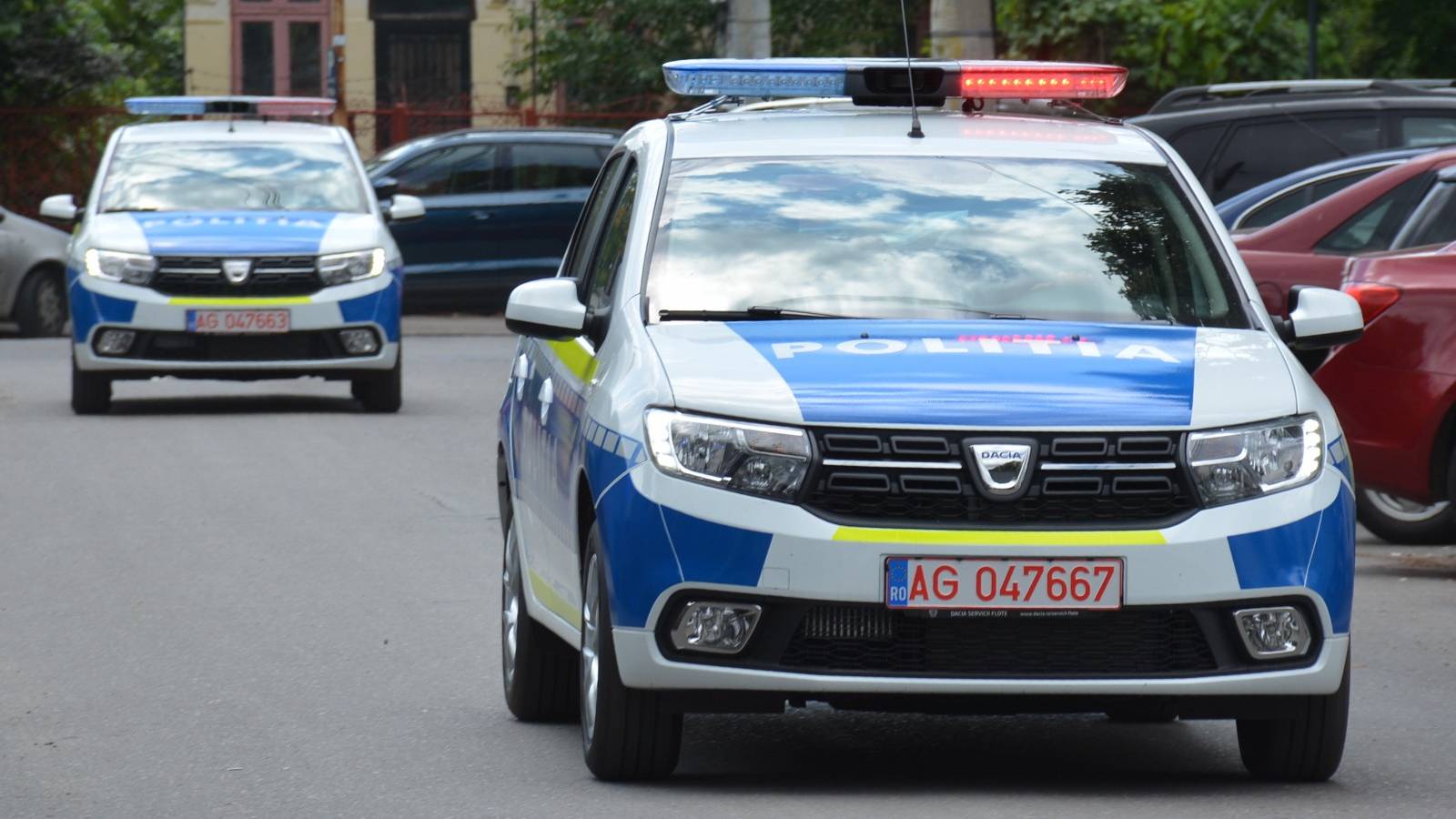 Ca-n America. Tânăr, împuşcat de poliţişti după o urmărire cu maşinile pe șoselele României