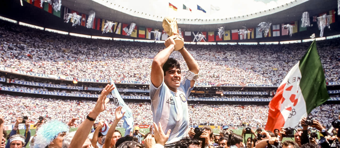 Tribut impresionant adus lui Diego Maradona. Stadionul orașului va purta numele jucătorului argentinian