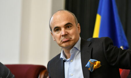 Rareș Bogdan a decis! Dacă nu se face schimb de ministere, înseamnă că nu e rotativă, iar Nicolae Ciucă rămâne premier