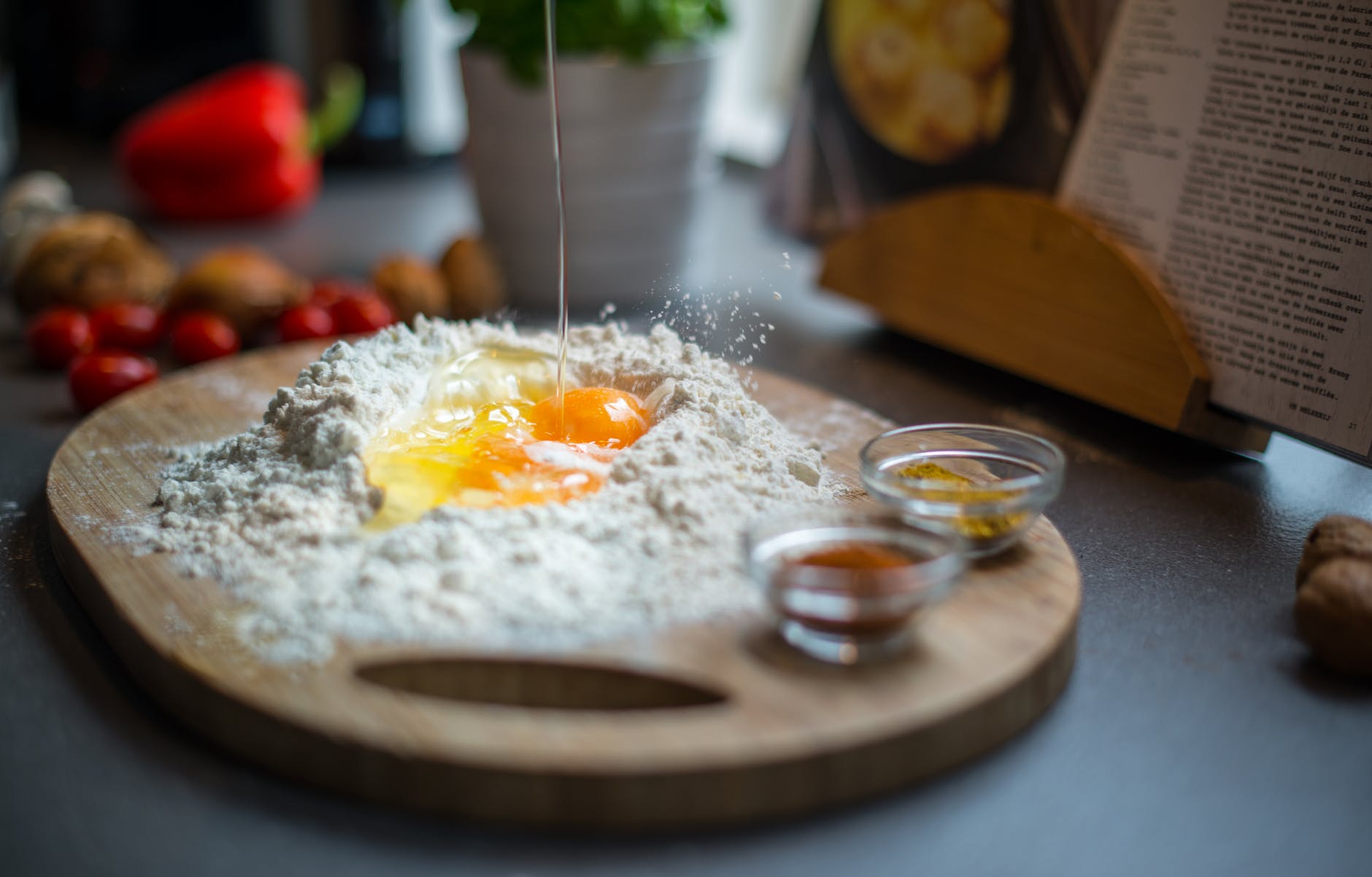 Alimente pe care NU trebuie să le păstrezi în congelator. Mulți oameni fac greșeala ASTA!