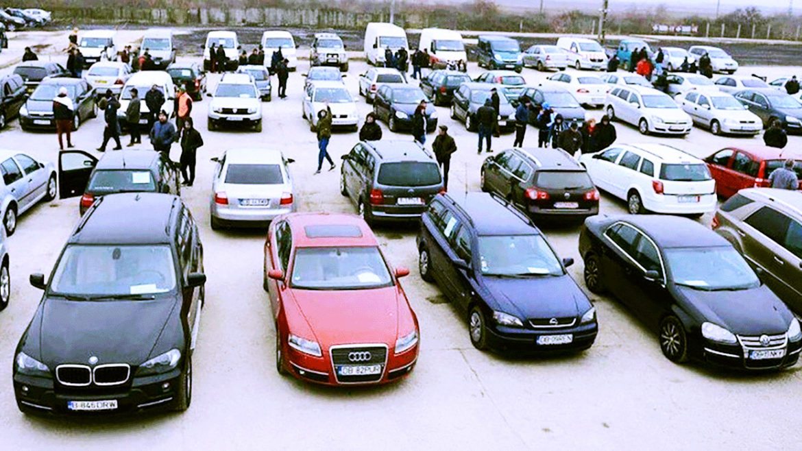 Curățenie pe stăzile Capitalei. Care este primul sector unde se vor ridica mașinile?