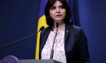 Este oficial! Monica Anisie a semnat ordinul. Cum îi va afecta pe elevi