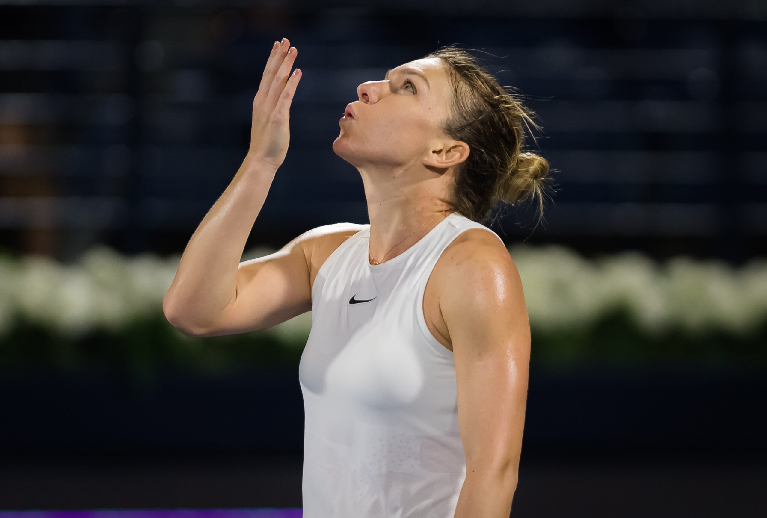 Cine este omul care a luat decizia ca Simona Halep să nu se mai antreneze: ”Au zis că o vede lumea, că nu e bine”