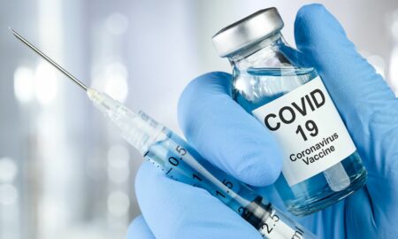 A treia transă de vaccin anti-COVID a ajuns în România! Când va începe cea de-a doua etapă de imunizare