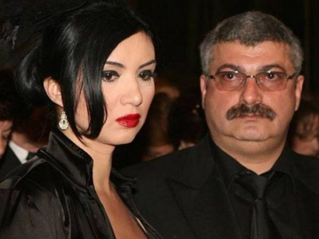 Bat clopotele de nuntă pentru Adriana Bahmuțeanu? Cine e bărbatul care i-a făcut „fluturi în stomac”