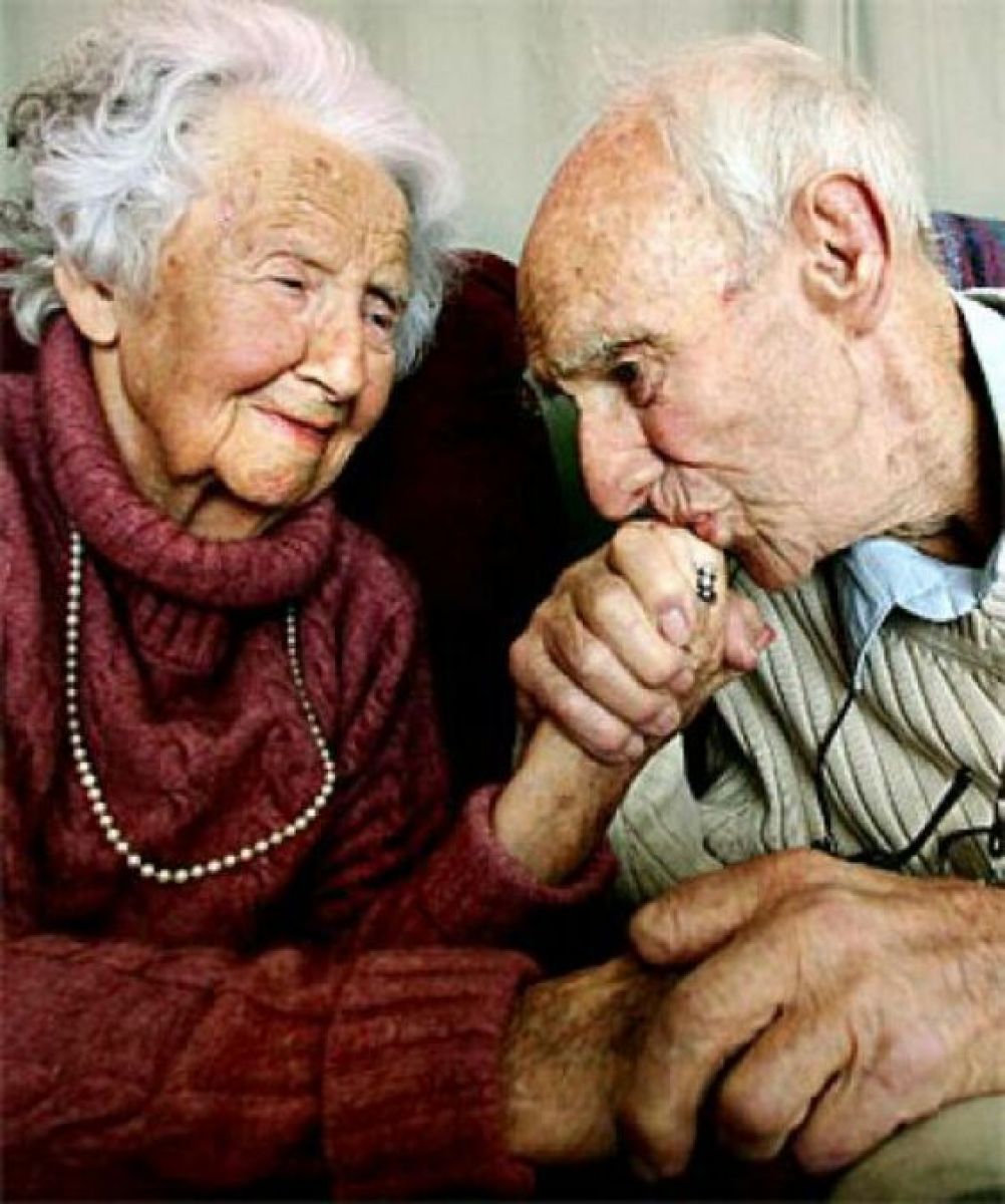 COVID-ul lovește grav pensionarii. „Va pune în pericol pensia”. Avertismentul OECD