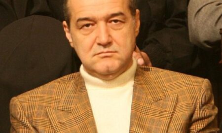 Gigi Becali, implicat în lupta cu pandemia! Ce părere are omul de afaceri, despre vaccin: ”De ce să-l testeze pe mine? Sunt cobaiul lor?”