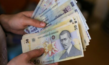 Atenţie români! Guvernul se pregătește să renunțe la banii cash în România!