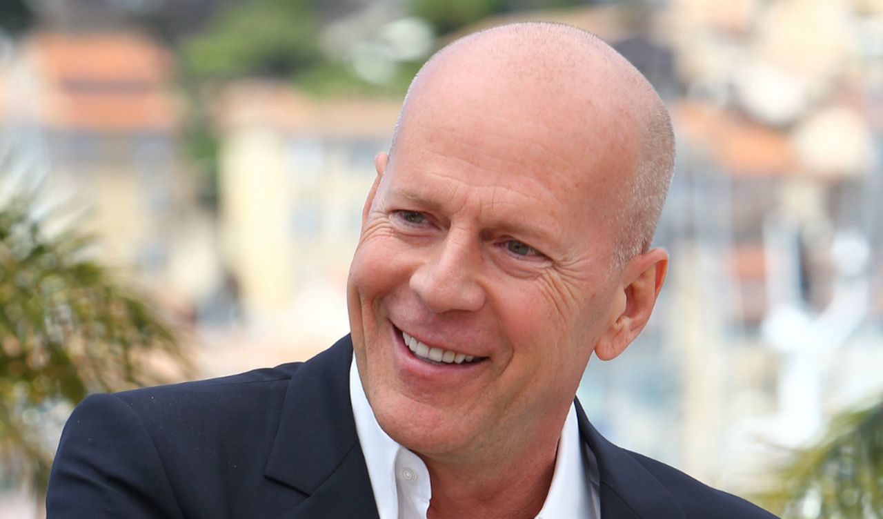 Bruce Willis, scandal monstru! Ce a făcut starul de la Hollywood. I se aduc acuzații fără precedent