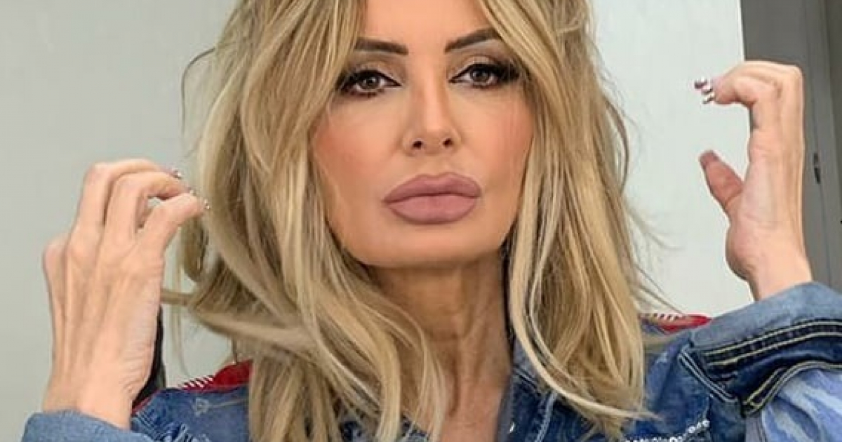 Daniela Gyorfi dă totul din casă. Nopți de coșmar în viața artistei. „Nu putem să dormim”