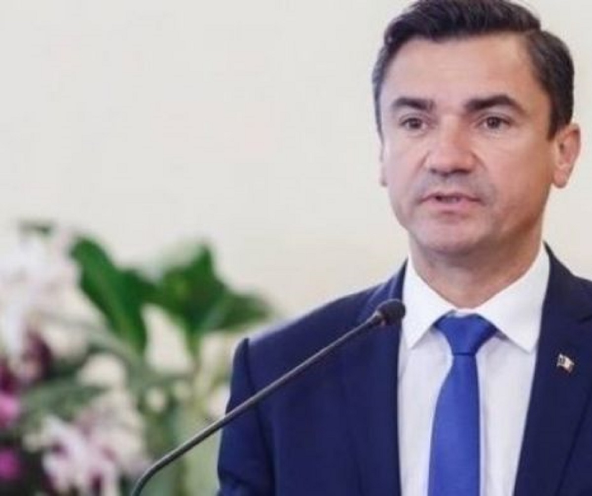 Primarul Iașului, suspect într-un dosar DIICOT: Grup infracțional, a ascuns documente în Primăria Iași