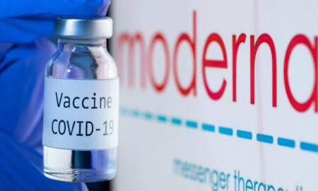 Care sunt reacțiile adverse ale vaccinului Moderna. Cine nu are voie să-l facă. S-a aflat acum!