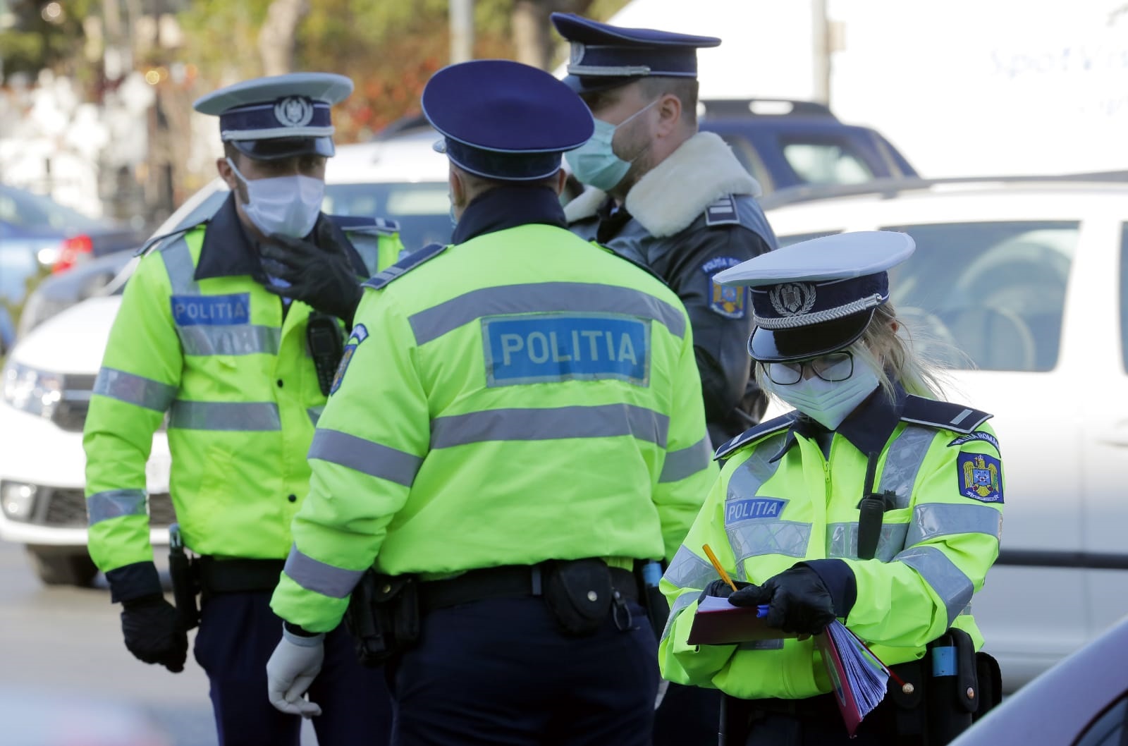 Începerea școlilor readuce haosul în trafic. Care sunt recomandările polițistilor?