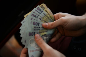 15% la salarii transparente