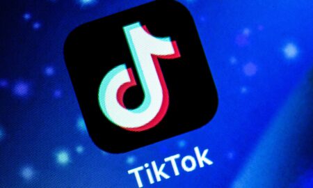 Atenție părinți! TikTok face primele victime. Fetiță ucisă de „Jocul cu eșarfa”