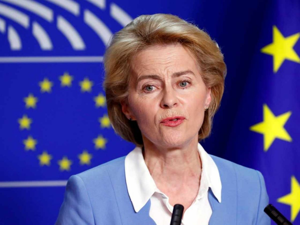 Ursula von der Leyen rupe Europa în două. „Trebuie să existe certificate de vaccinare”. Ce mai urmează?