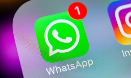 Cât de interesante sunt aplicațiile WhatsApp și Signal? Toți românii trebuie să știe asta