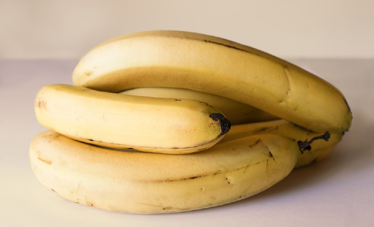 Ce se întâmplă dacă mănânci o banană înainte de culcare!