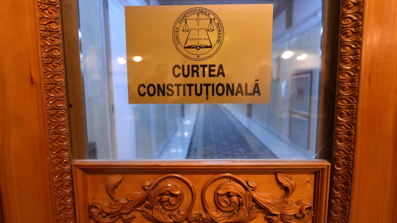 Partidul înființat de Dragnea sesizează Curtea Constituțională cu privire la Legile Justiției. APP solicită și Avocatul Poporului