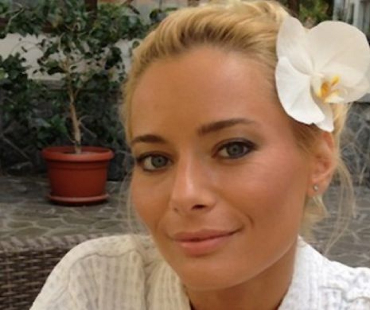 Clipele de coșmar prin care a trecut Laura Cosoi: ” Durerea nu va trece, știu, dar sper să…”