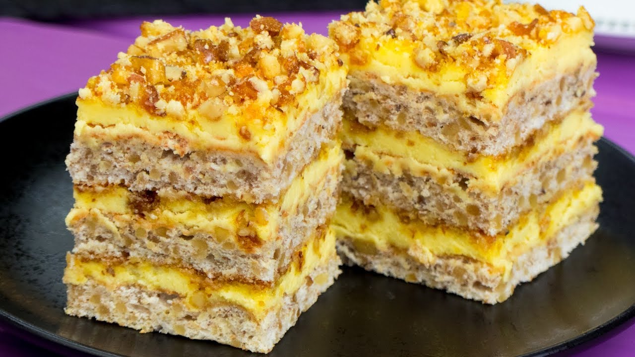 Tort de biscuiți cu cremă de caramel. Un desert excelent pentru orice ocazie