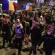 A șasea zi de proteste, românii se revoltă pe stradă