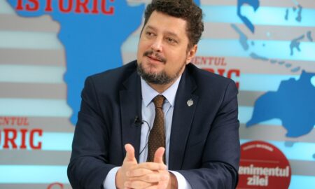 Claudiu Târziu, răspuns pentru premierul României: Vaccinul conține disciminare