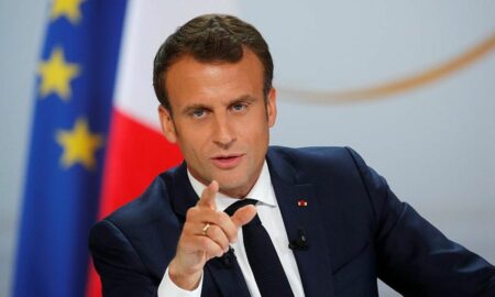 Emmanuel Macron lovit în plin. Nu a pățit niciodată așa ceva. A fost umilit / VIDEO